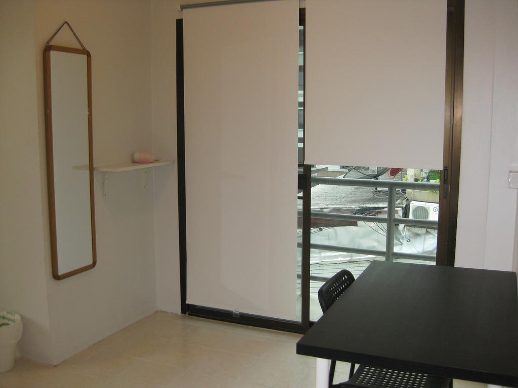 Rest 3 Hostel กรุงเทพมหานคร ภายนอก รูปภาพ