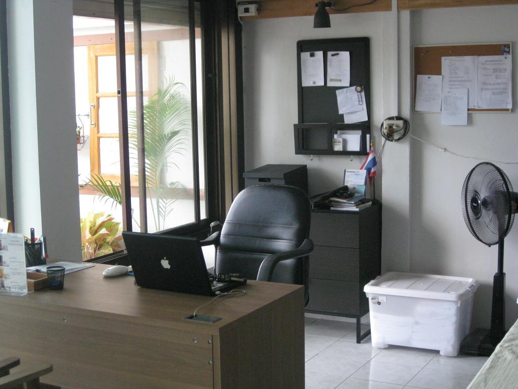 Rest 3 Hostel กรุงเทพมหานคร ภายนอก รูปภาพ