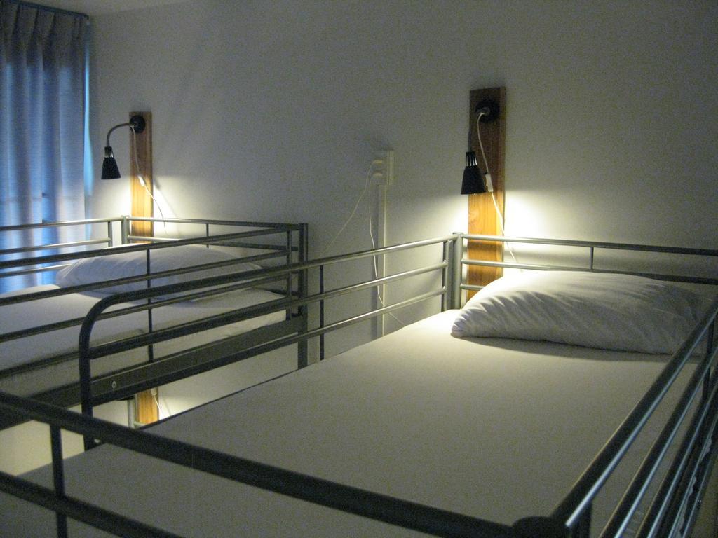 Rest 3 Hostel กรุงเทพมหานคร ภายนอก รูปภาพ